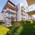 Lägenhet Garden Blok 4 - 0102 + Box 51 *