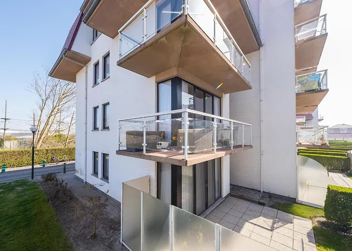 Garden Blok 4 - 0102 + Box 51 *